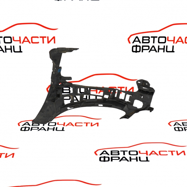 Десен държач предна броня Mercedes C Class W205 450 AMG A2058853265 2016г