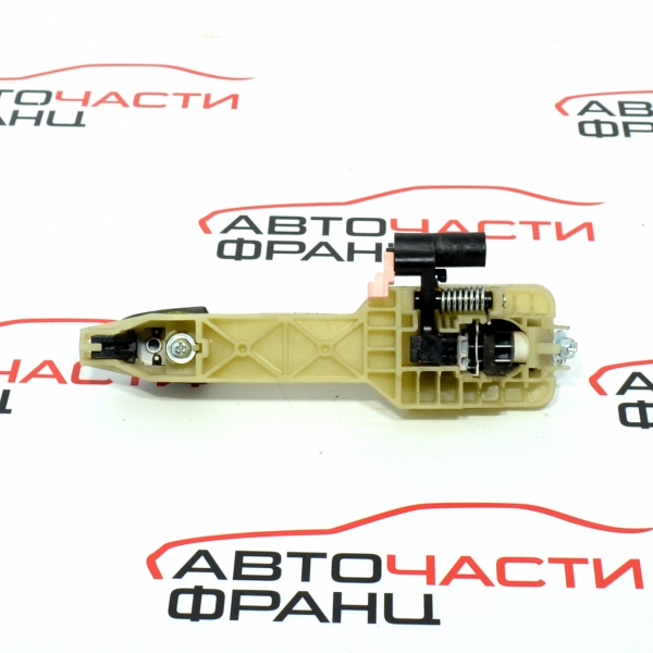 Предна дясна дръжка Hyundai i20 1.4 i 101 конски сили