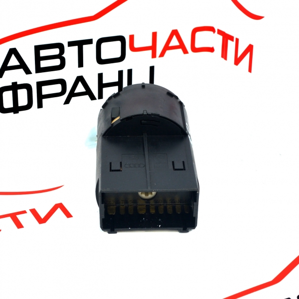 Ключ светлини Seat Ibiza 1.4 16V 85 конски сили 6J1941531J 2009г
