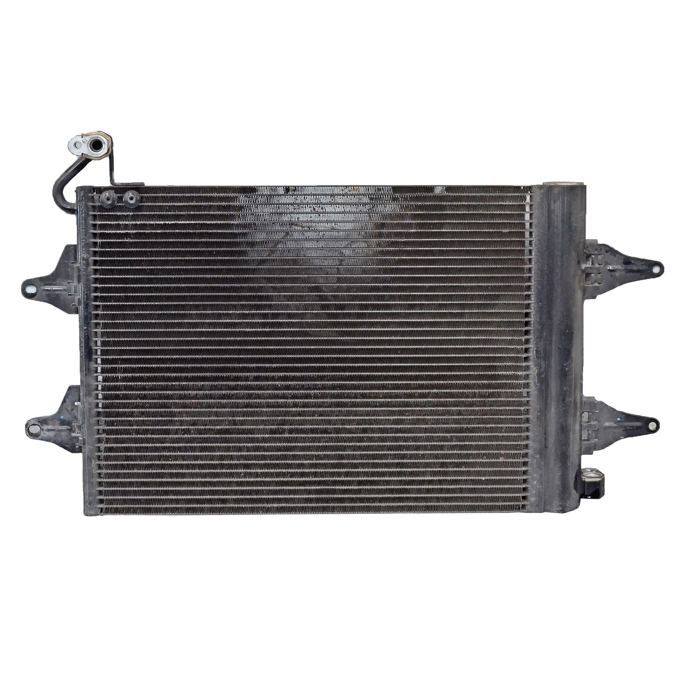 Климатичен радиатор VW Polo 1.4 16V 101 конски сили 6Q0 820 411 B