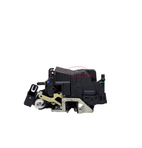 Предна лява брава за Mercedes Benz C-Class, W202 1998 г., 2.2 CDI дизел 125 конски сили. N: 2027203535