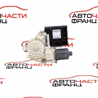 Предно ляво моторче стъклоповдигач Audi A1 1.6 TDI 105 конски сили     8P0959802E