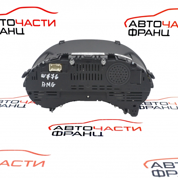 Километражно табло Mercedes A Class W176 A 45 AMG A1769008803 2016г