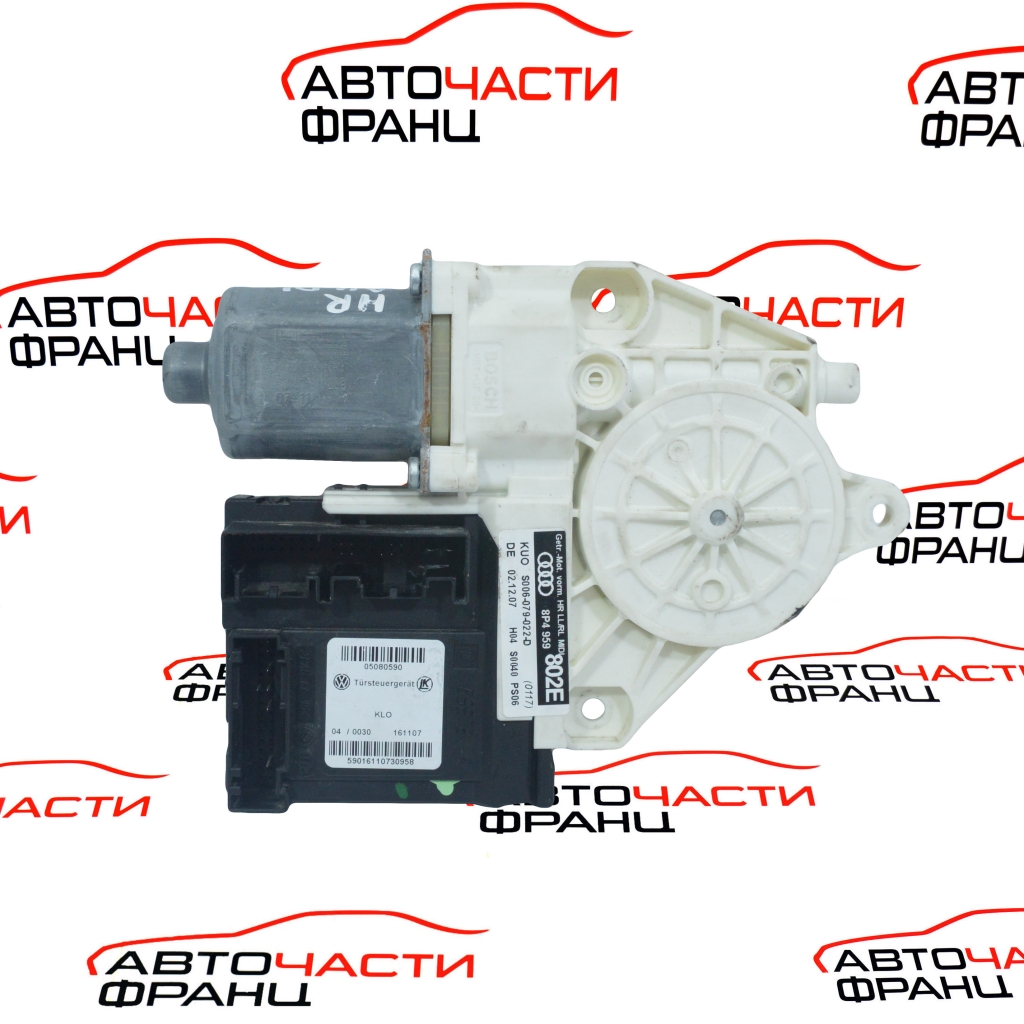 Задно дясно моторче стъклоповдигач Audi A3 2.0 TDI 140 конски сили 8P4959802E