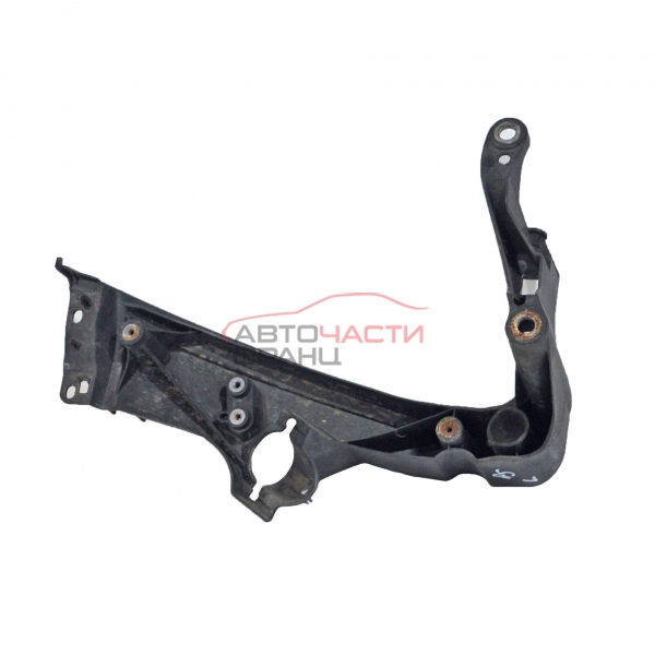 Ляв държач предна броня Audi A5 3.0 TDI 240 конски сили 8T0805607L