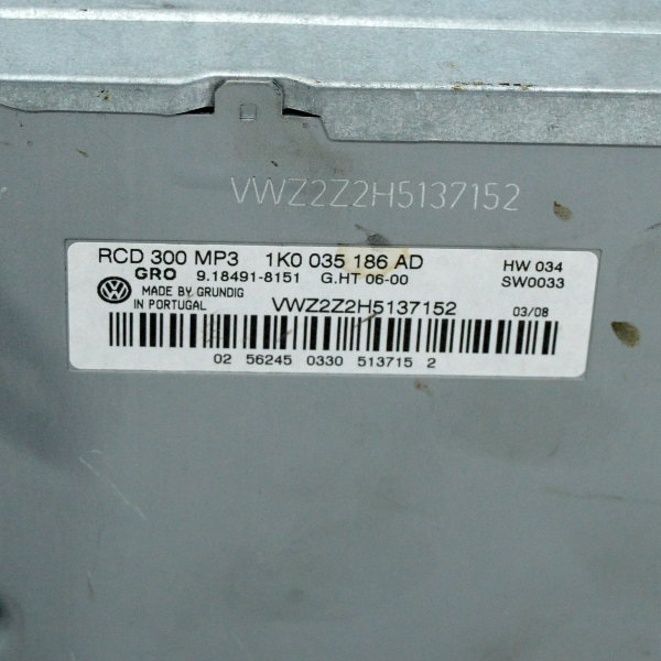 Радио cd VW Passat  VI 2.0 TDI 140 конски сили 1K0035186AD