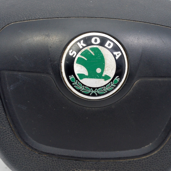 Airbag волан Skoda Fabia 1.4 TDI 80 конски сили 5J0880201H