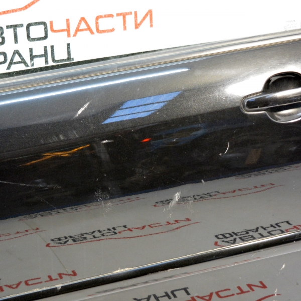 Предна лява врата Toyota Corolla 1.4D 90 конски сили