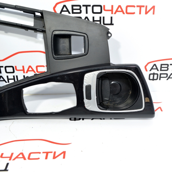 Конзола скоростен лост BMW F10 2.0 D 184 конски сили 9171557-06