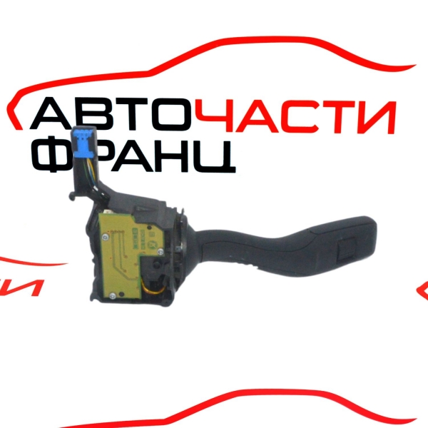 Лост чистачки Audi A3 2.0 TDI 140 конски сили 8P0953519