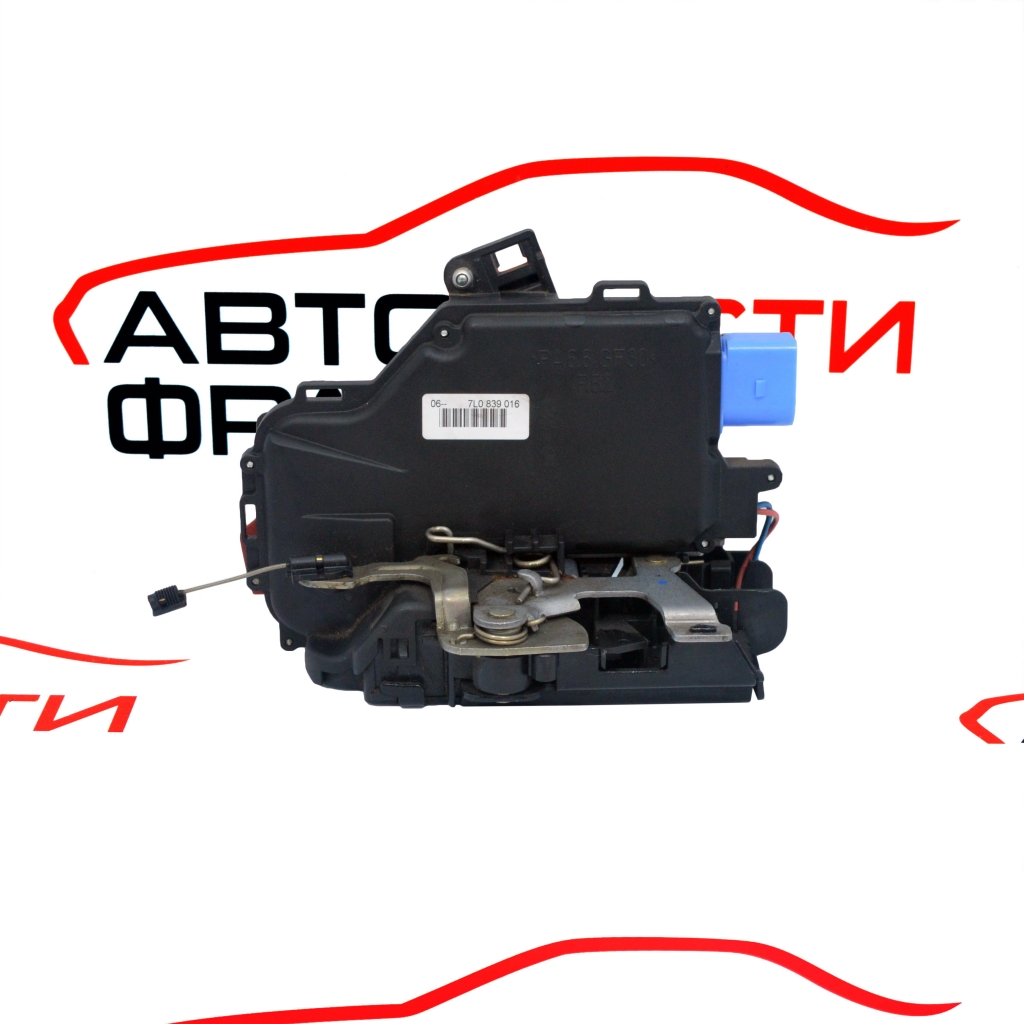 Задна дясна брава VW Touran 2.0 TDI 140 конски сили 7L0839016