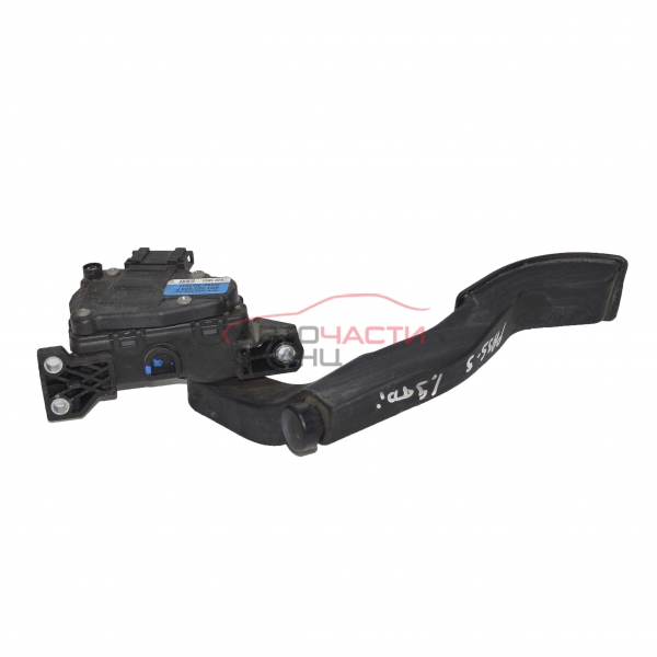 Педал газ VW Passat V 1.9 TDI 130 конски сили 8D1723523F