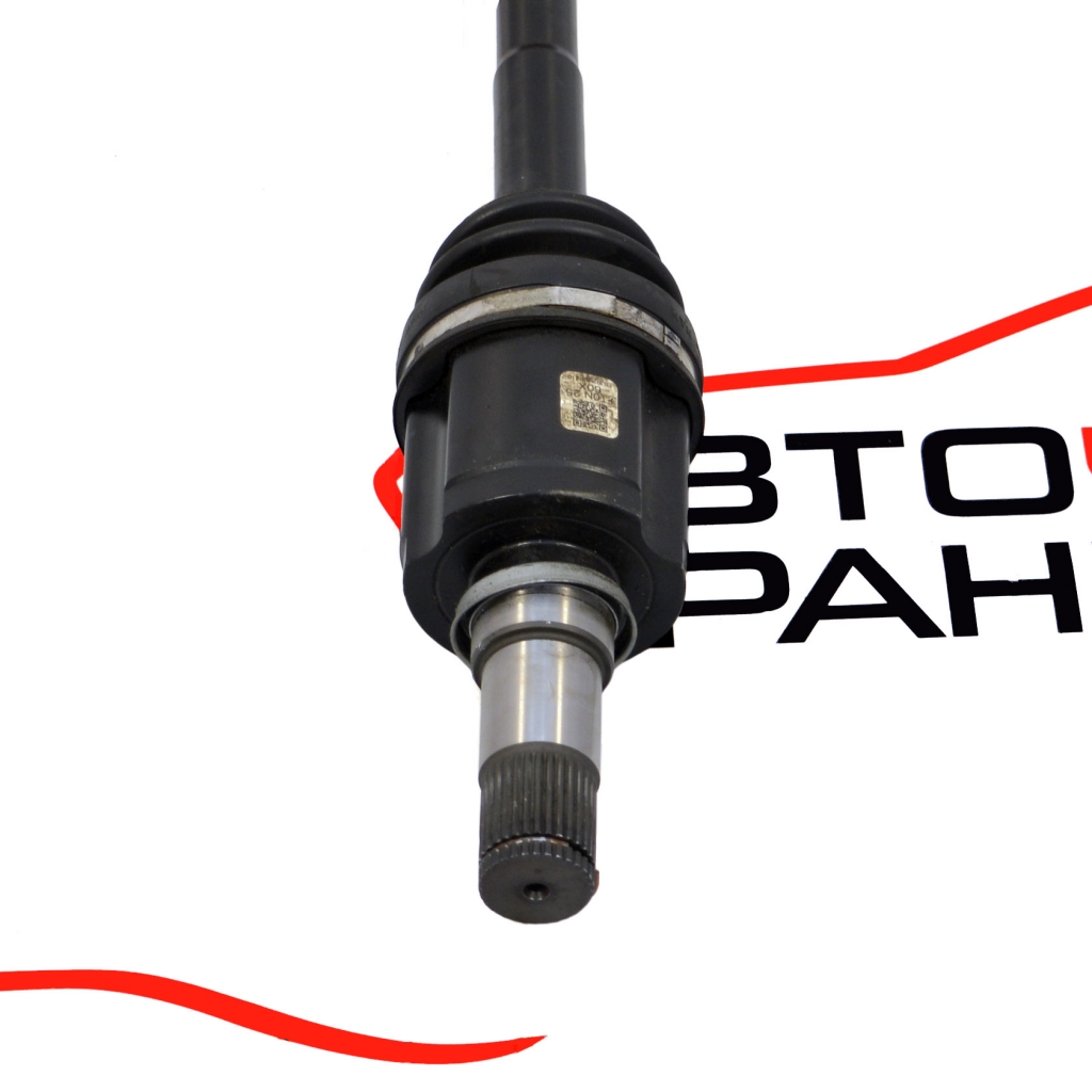 Предна лява полуоска Mazda CX-30 2.0 e-Skyactiv-X M Hybrid 186 конски сили EBJ92MBP410