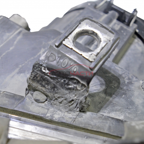 Ляв фар Audi A4 1.8 T 150 конски сили