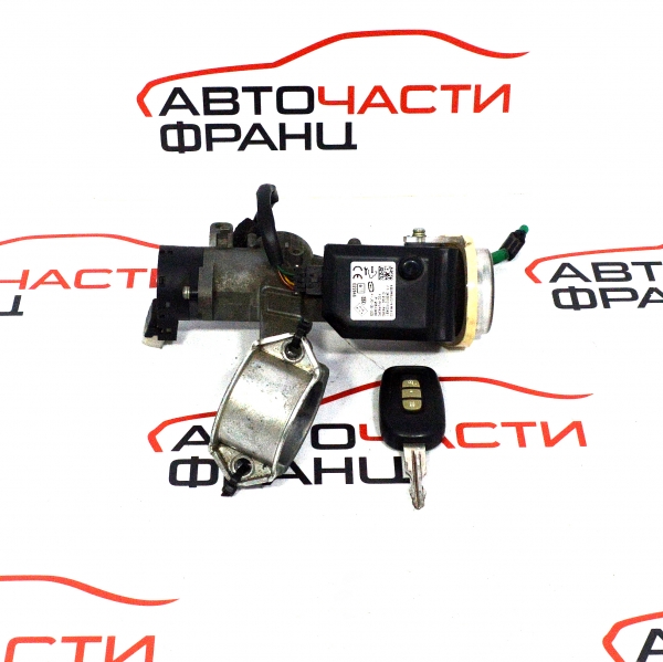Контактен ключ Chevrolet Captiva 2.0 D 4WD 150 конски сили 96628500