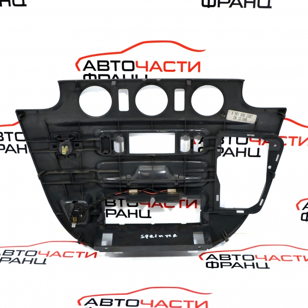Централна конзола арматурно табло Mercedes Sprinter 2.7 CDI A9016802307