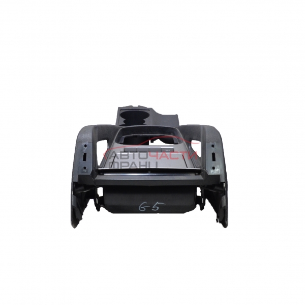 Централна конзола VW Golf 5 2.0 TDI 140 конски сили