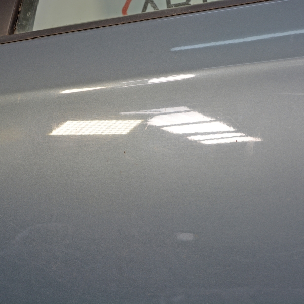 Задна лява врата VW Golf 5 1.9 TDI комби 105 конски сили