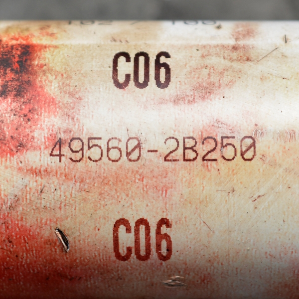 Предна дясна полуоска Hyndai Santa Fe 2.2 CRDI 150 конски сили 49500-2B620-RW