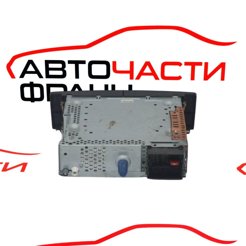Радио CD Peugeot 307 1.6HDI 109 конски сили 96660458XN