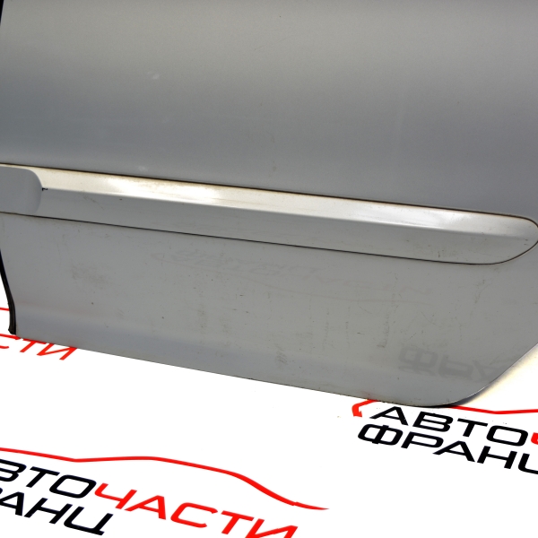 Задна лява врата Peugeot 308 комби 1.6 16V 120 конски сили