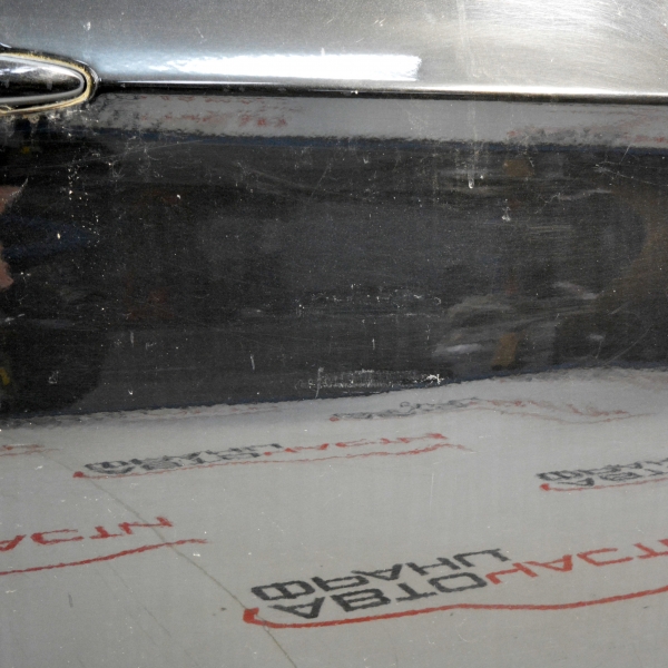 Предна дясна врата BMW E90 2.0 D 163 конски сили