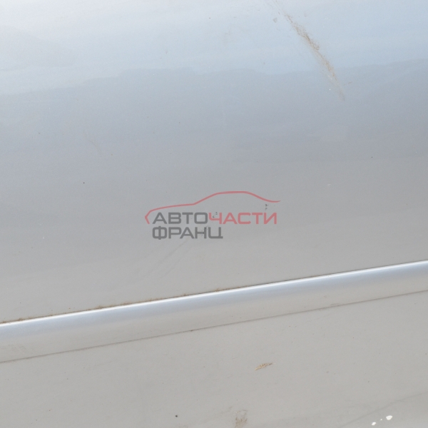 Предна дясна врата VW Golf 5 1.9 TDI 105 конски сили