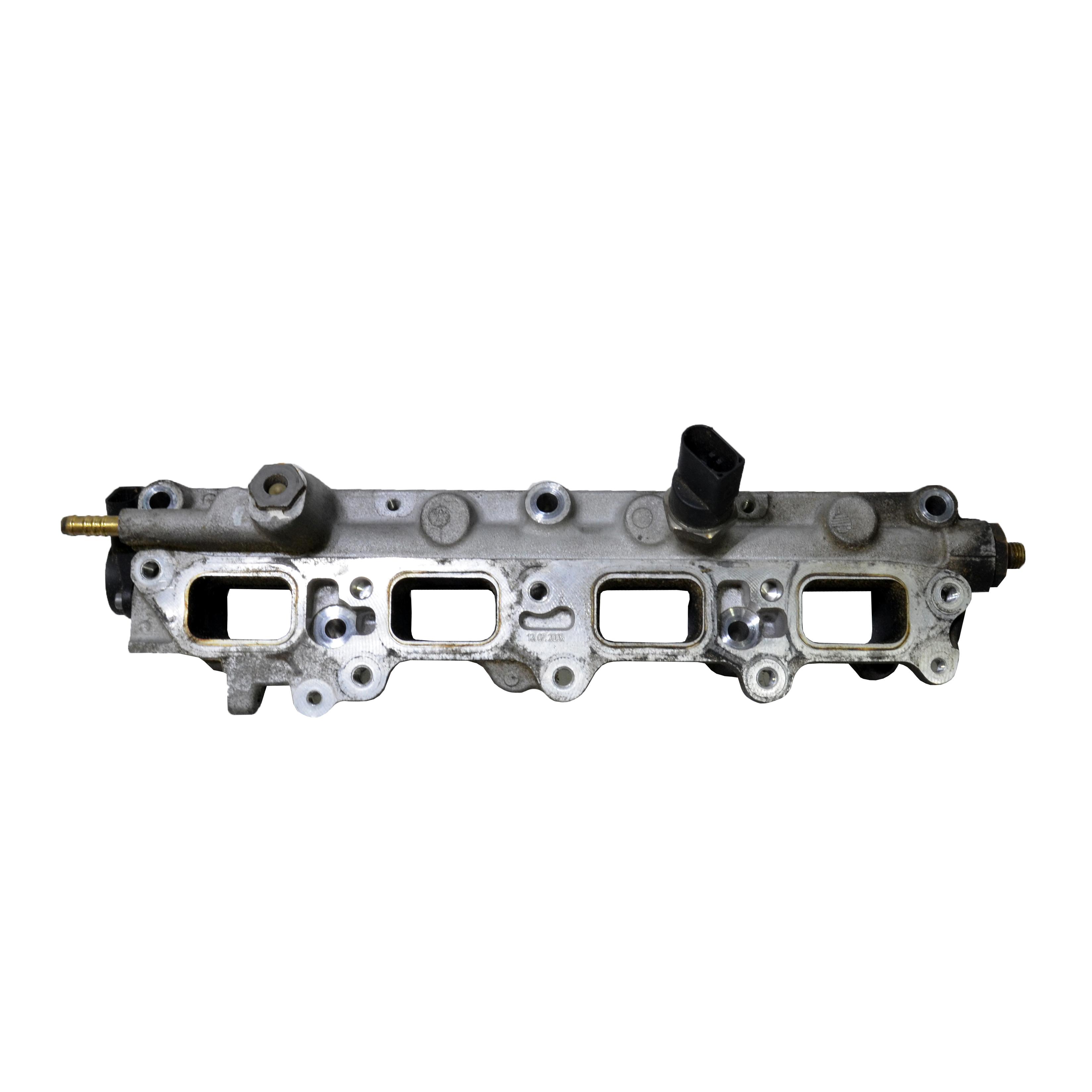 Горивна рейка VW Passat VI 1.6 FSI 115 конски сили 6K00266