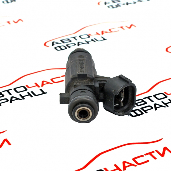 Дюзa бензин Audi A8 3.7 i 260 конски сили 079133551A