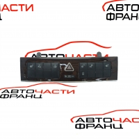 Бутон аварийни светлини Mercedes C Class W203 2.2 CDI 2038701010