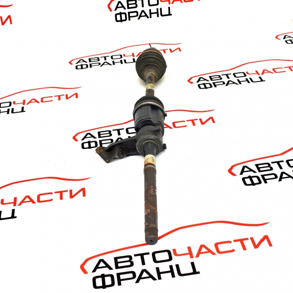 Предна дясна полуоска Hyndai Santa Fe 2.2 CRDI 150 конски сили 49500-2B620-RW