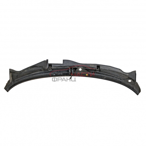 Лайсна под чистачки Audi TT 1.8 T 180 конски сили 8N1819415B