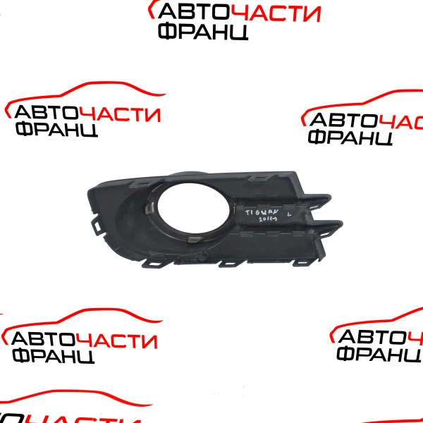 Лява решетка предна броня VW Tiguan 2.0 TDI 140 конски сили 5N0853665H  2011г