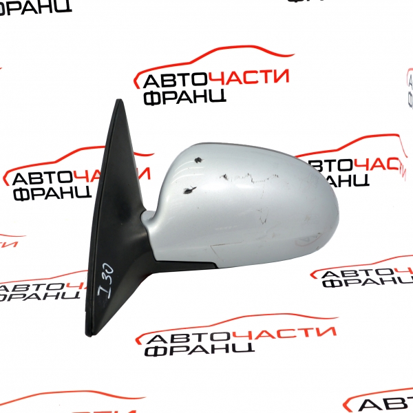 Ляво огледало Hyundai i30 1.6 i 116 конски сили  5 пина