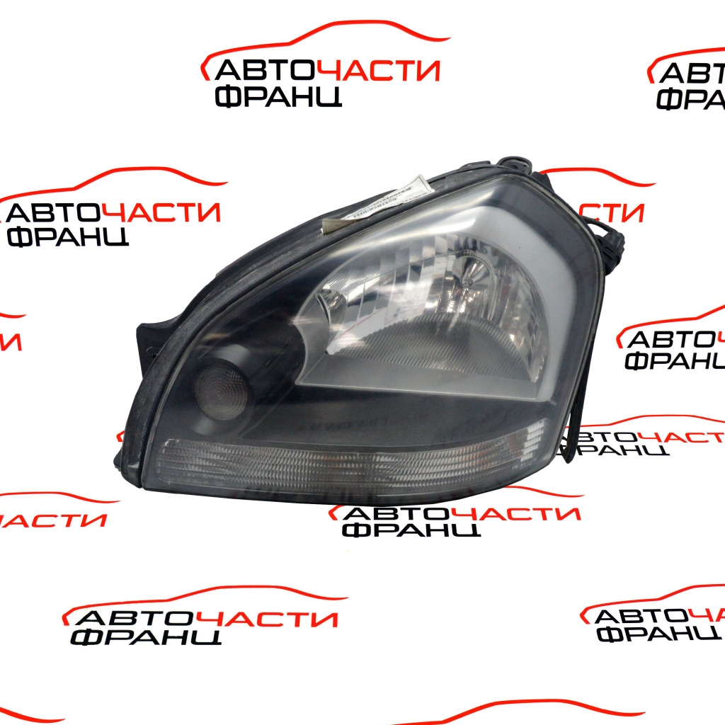 Ляв фар Hyundai Tucson 2.0 CRDI 150 конски сили 921032E020