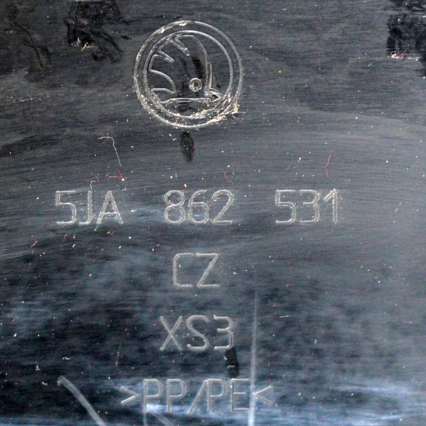 Поставка чаша Skoda Rapid 1.6 TDI 105 конски сили 5JA862531