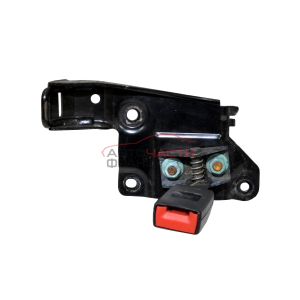 Задна средна закопчалка колан Porsche Cayenne 3.2 i 250 конски сили