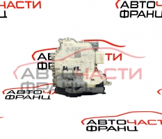 Предна дясна брава Audi A1 1.6 TDI 105 конски сили 8X1837016 6 пина