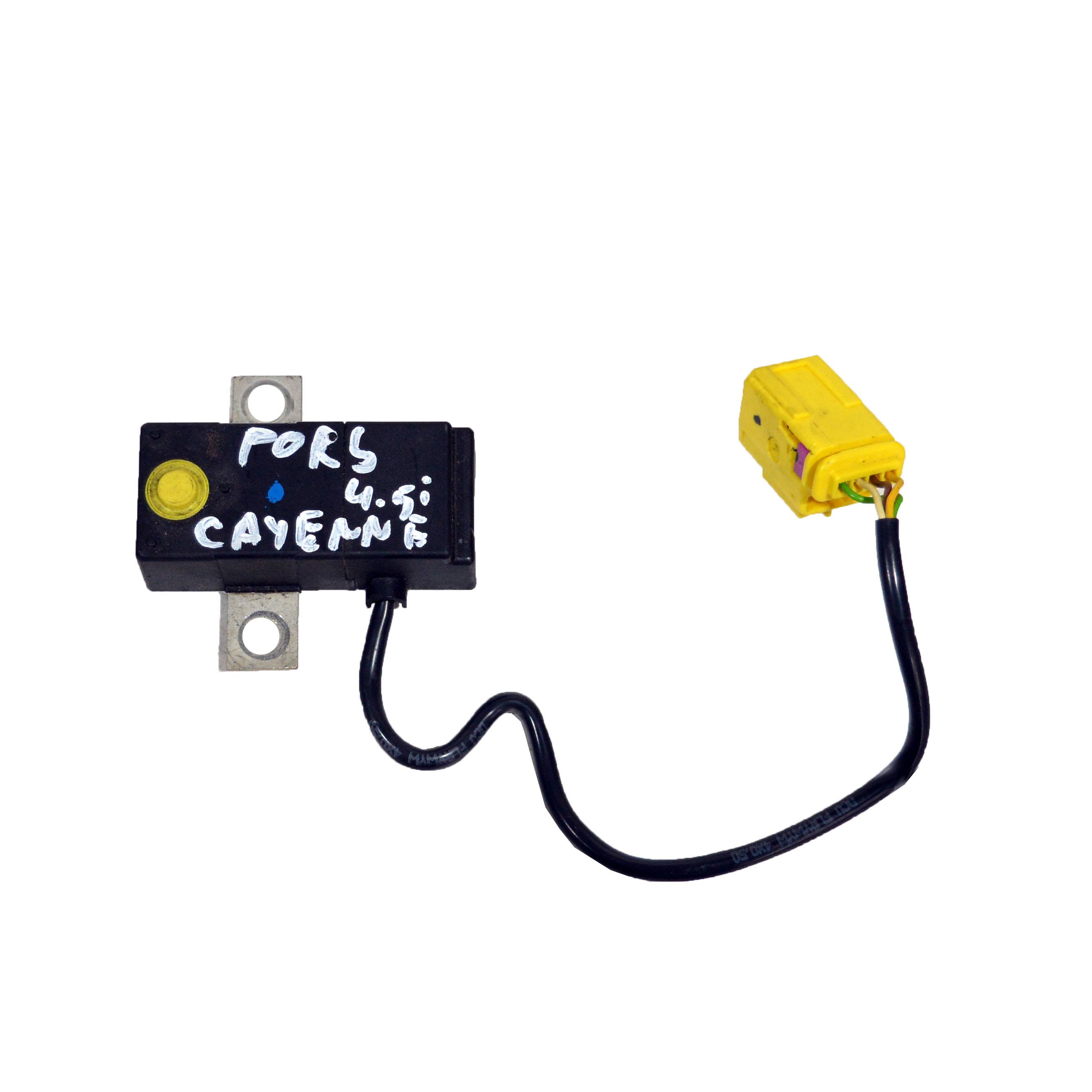 Реле захранване Porsche Cayenne 4.5 i 7L0915457 2003 г