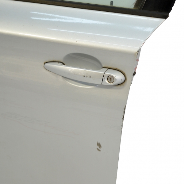 Предна лява врата BMW E87 2.0 i 129 конски сили