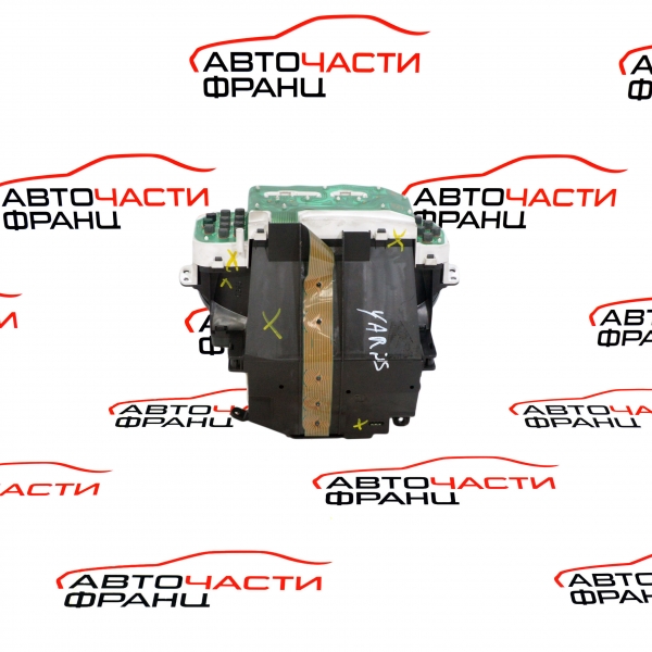 Километражно табло Toyota Yaris 1.0 16V VVT- i бензин, 68 конски сили    457300-0147