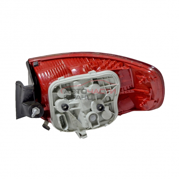 Ляв външен стоп Audi A3 2.0 FSI Sportback 150 конски сили 8P4945095G