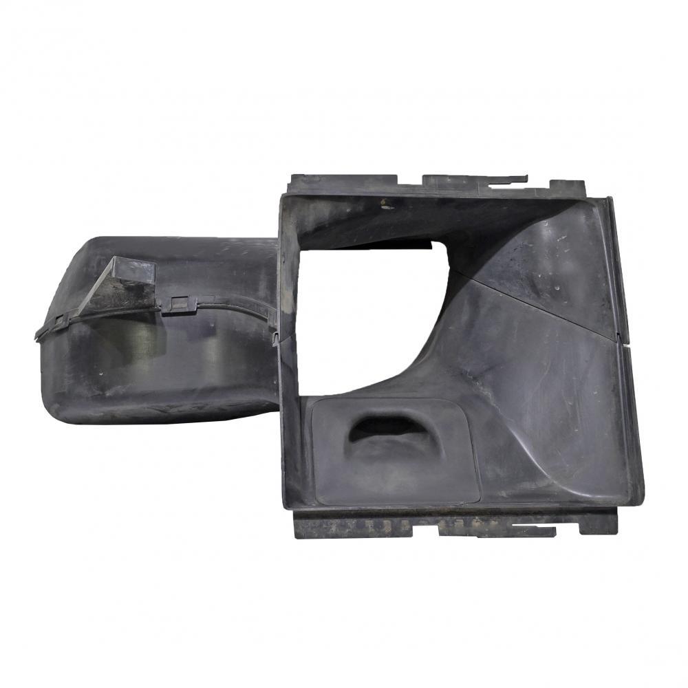 Дифузьор десен интеркулер Porsche Cayenne 4.5 Turbo 450 конски сили 7L5117336C