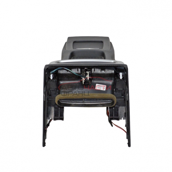 Средна конзола задна седалка BMW E92 2.0 D 177 конски сили