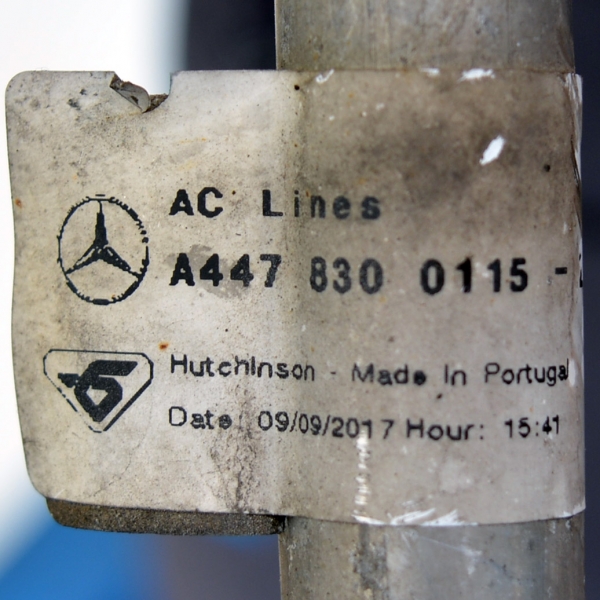 Тръбичка климатик Mercedes Vito W447 1.6 CDI 114 конски сили A4478300115 2017г