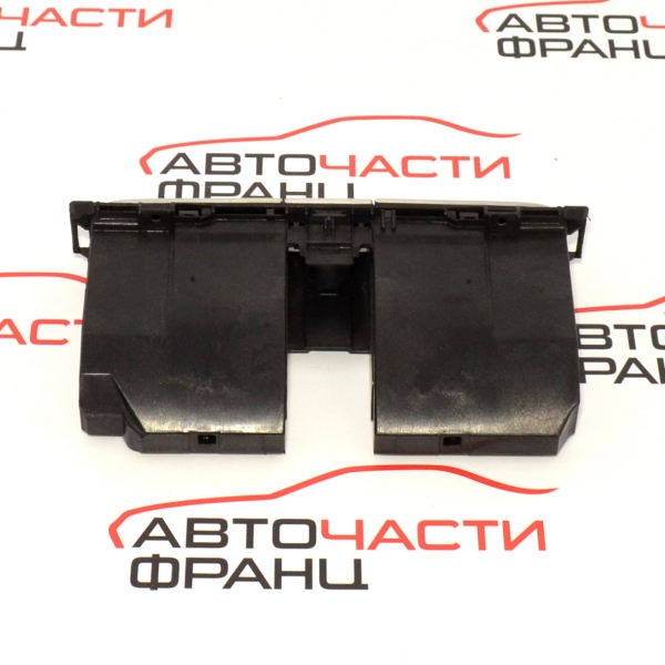 Конзола VW Passat VI 2.0 TDI 170 конски сили 3C0 858 407