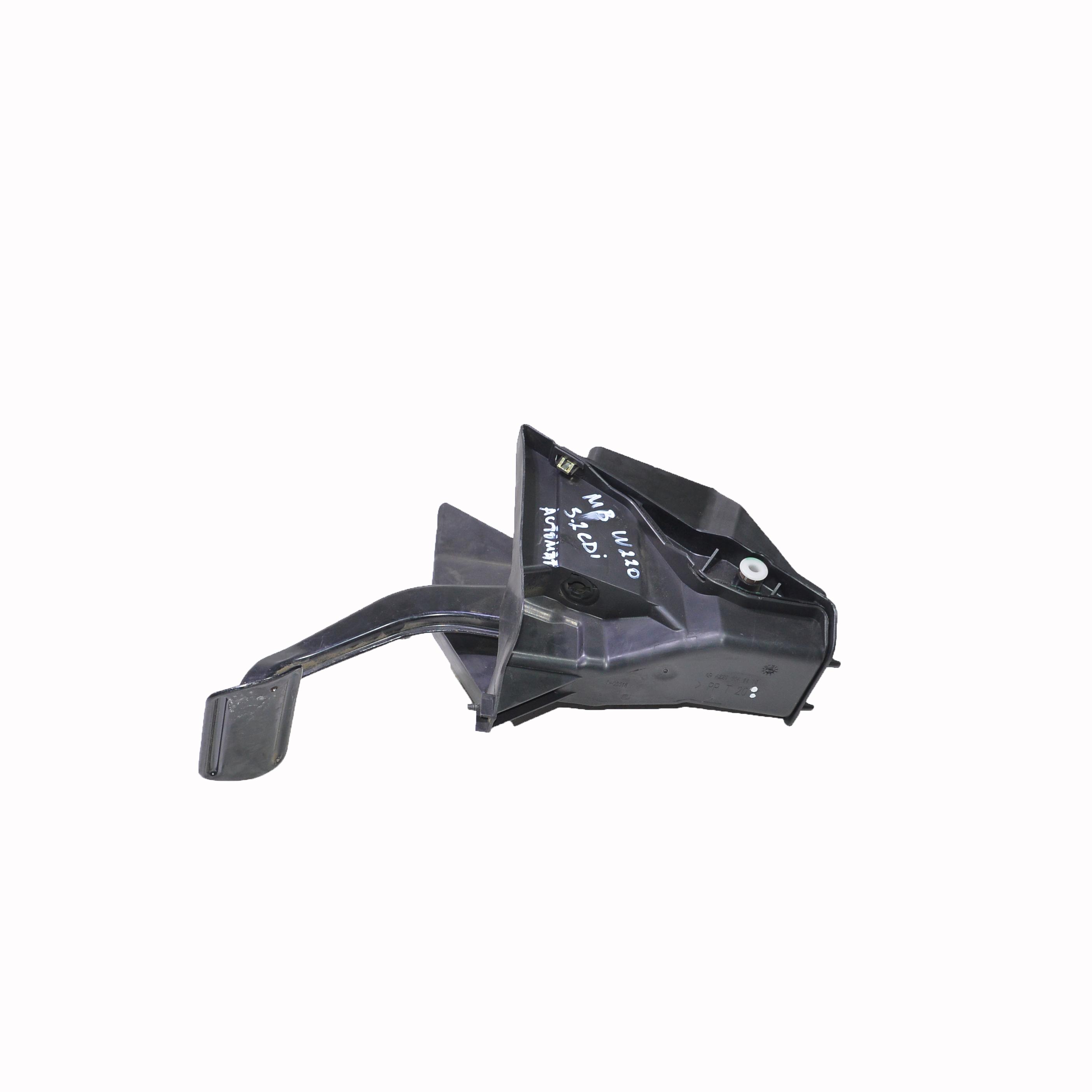 Педал спирачка Mercedes S-Class W220 3.2 CDI 204 конски сили A2206841118