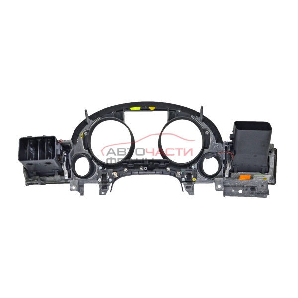 Конзола километражно табло Audi A8 4.0 TDI 275 конски сили