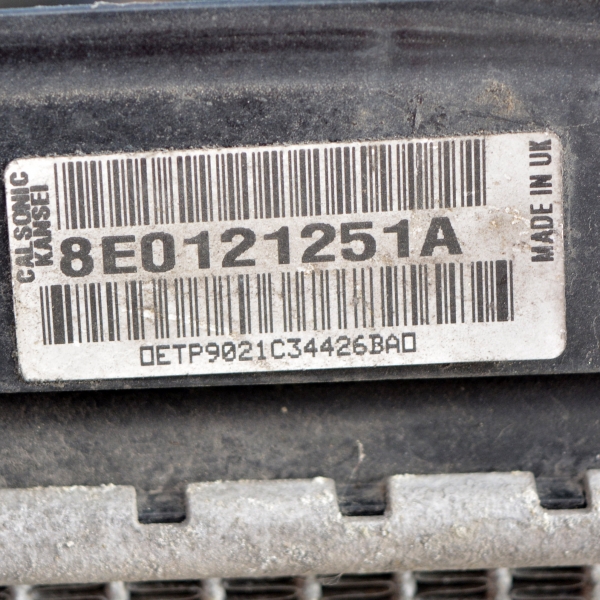 Воден радиатор Audi A4 2.0 TDI 140 конски сили 8E0121251A 2006г