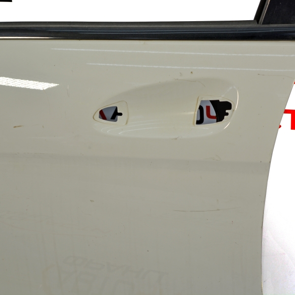 Предна лява врата Mercedes C Class W204 2.2 CDI 136 конски сили